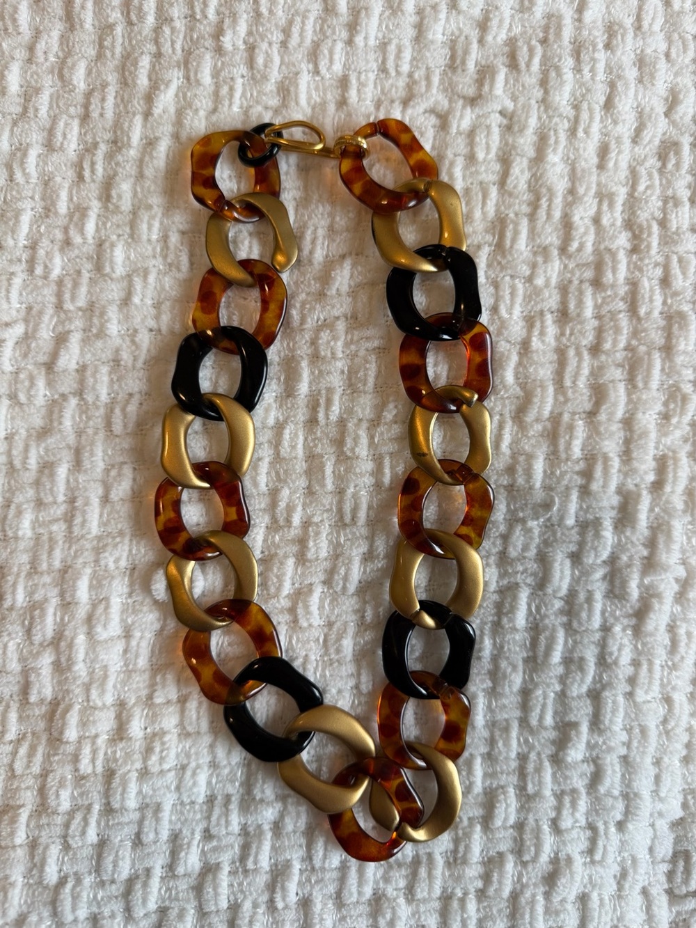 Gold & Tortoiseshell Link Necklace - Women Jewelry